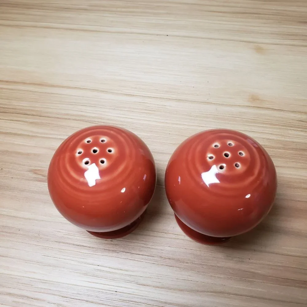 Fiesta Persimmoin Salt‎ And Pepper Shaker Set Vintage Mini Round Globe Balls